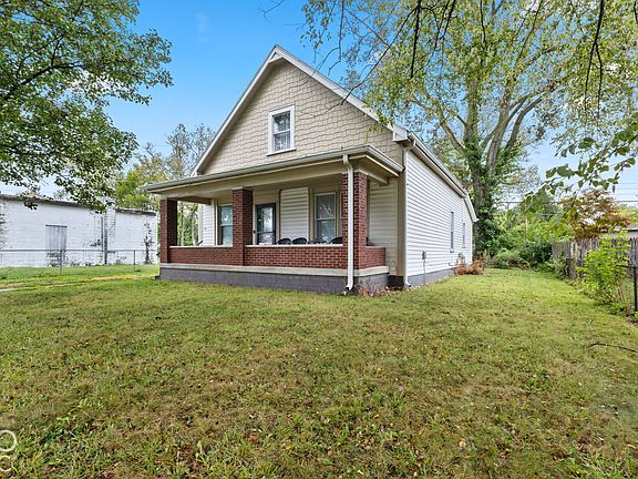 2nd image of 3711 Aurora St