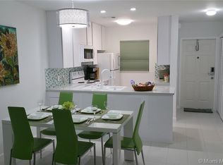 1920 Van Buren St #3, Hollywood, FL 33020