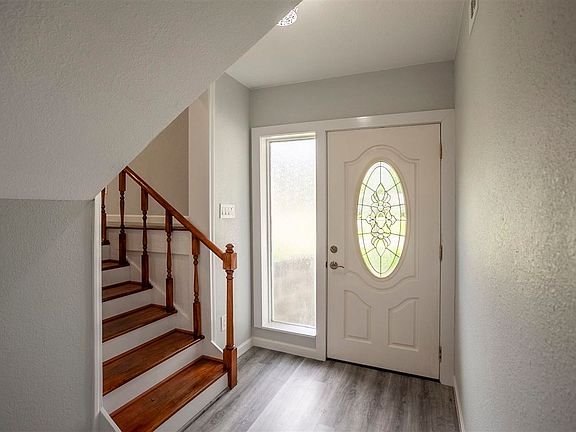 3rd image of 1120 N 18th St