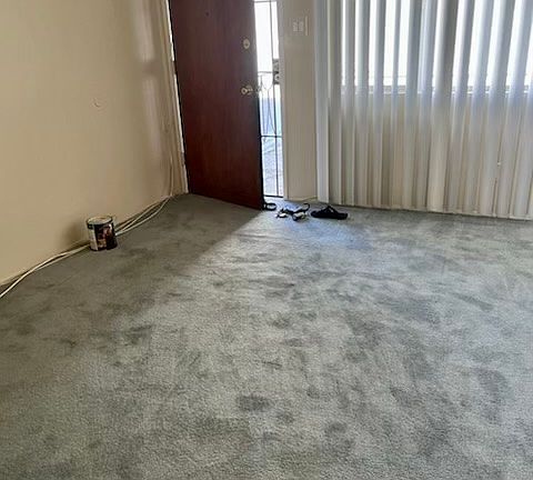 3rd image of 4078 W 142nd St APT E