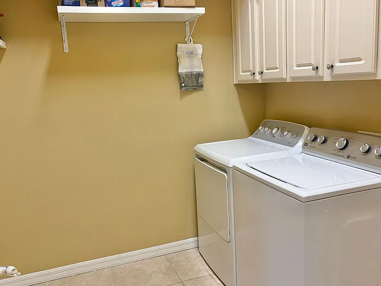 5303 SW 88th Pl — Photo 23