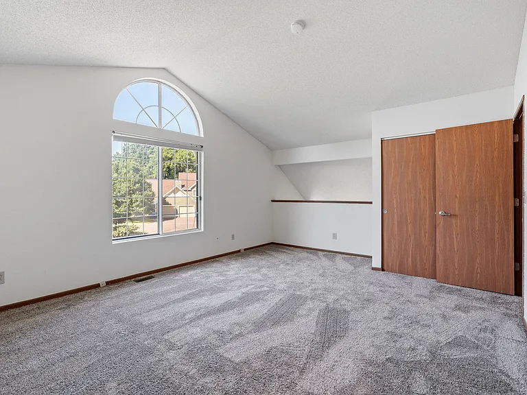 Bass Lake Hills Townhomes — Photo 39