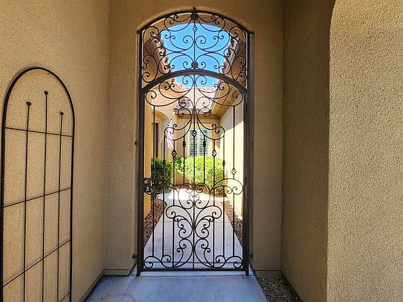 3rd image of 12273 Caminita Pl