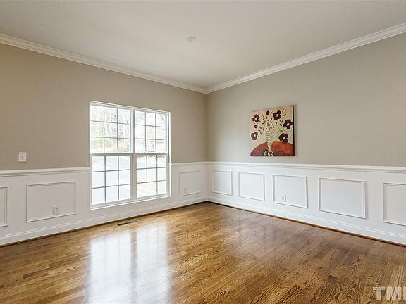 3rd image of 331 Anterbury Dr