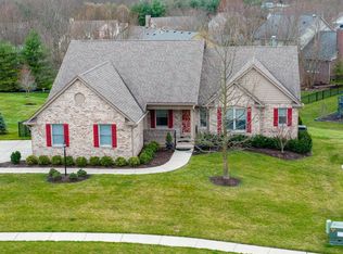 1067 Sullivans Rdg, Zionsville, IN 46077