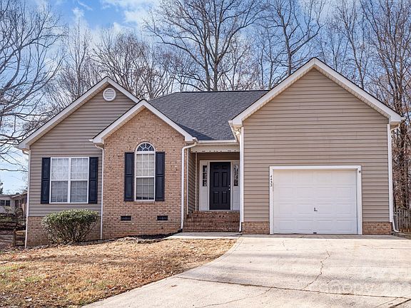 4th image of 4435 Gladwood Ln