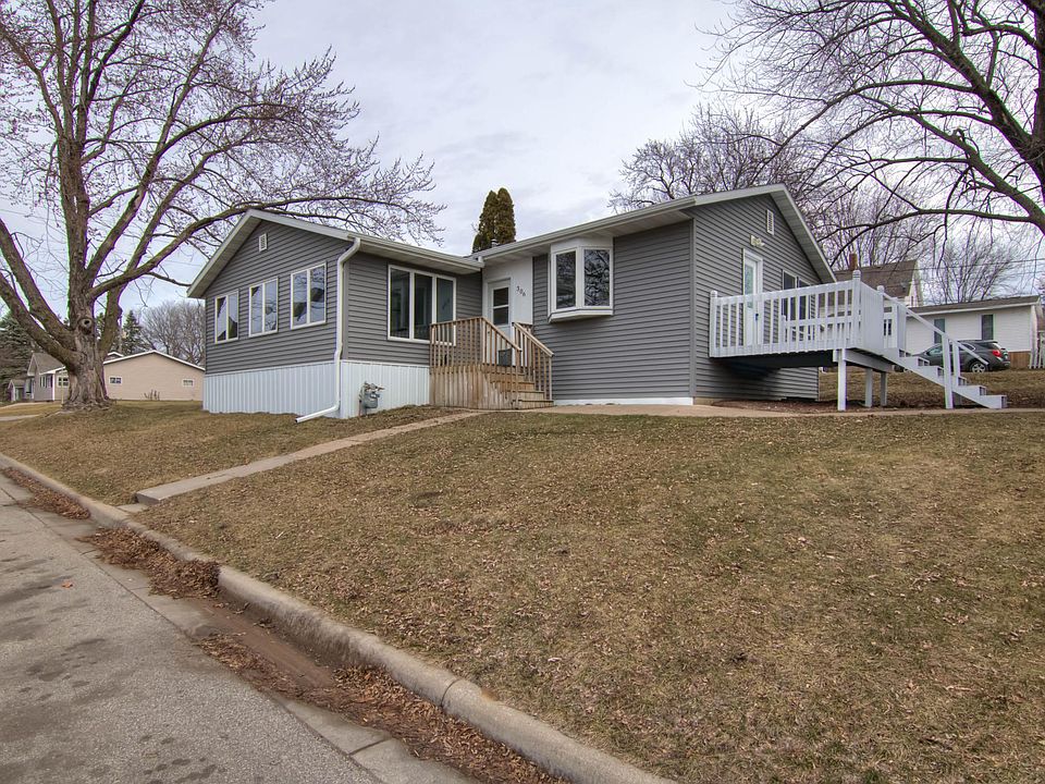 1st image of 306 Hiawatha Dr E