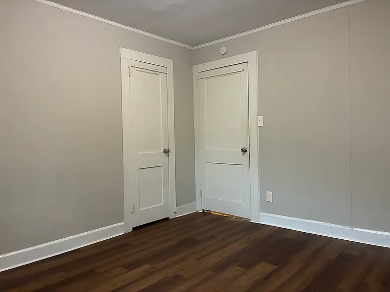 2554 Hemphill St — Photo 17