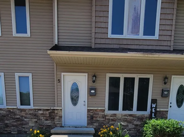 1100 S Duncan St #6, Marion, IL 62959