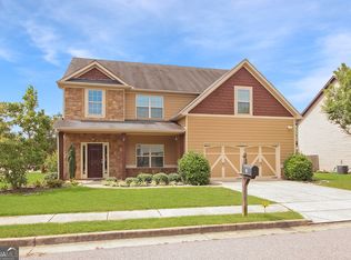 2 Lynnfield Dr, Newnan, GA 30263