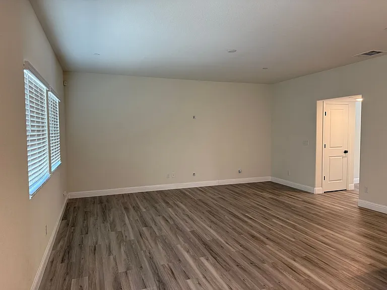 3818 Berrybridge St — Photo 10