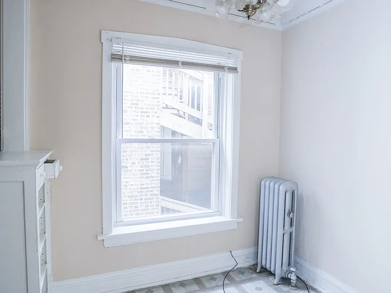 4037 W Melrose St #2N — Photo 6