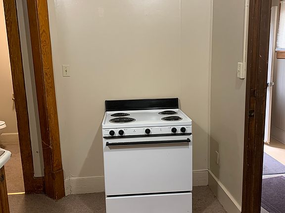 5th image of 207 S Heaton St #B