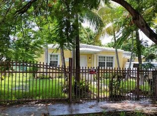 3850 NW 12th St, Miami, FL 33126