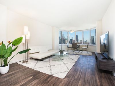 330 E 38th St APT 43H, New York, NY, 10016