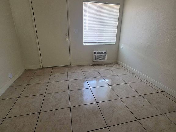 4th image of 24768 4th St APT 4