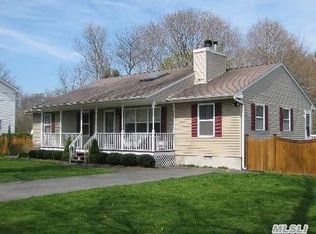 80 Alvahs Ln, Cutchogue, NY 11935