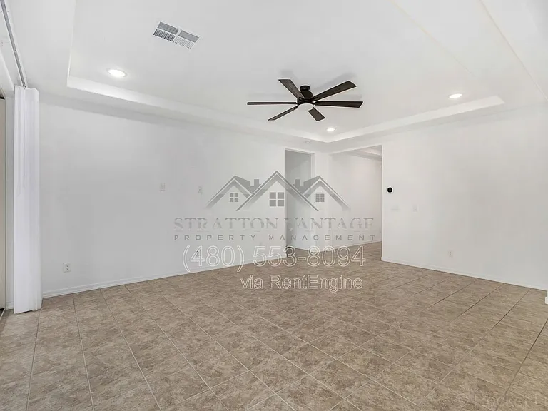 4394 N 197th Dr — Photo 11