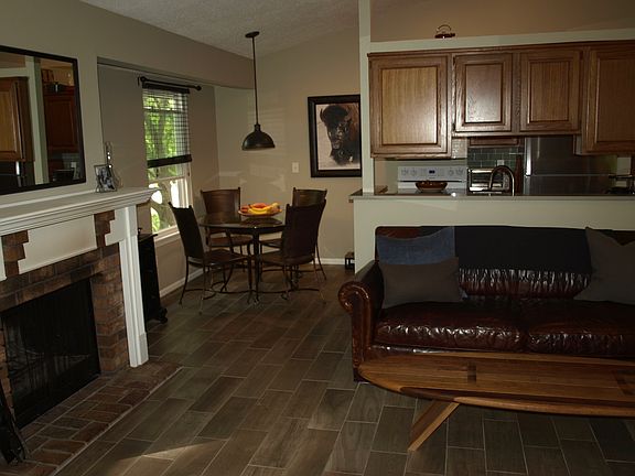 3rd image of 3583 Whispering Brook Dr SE