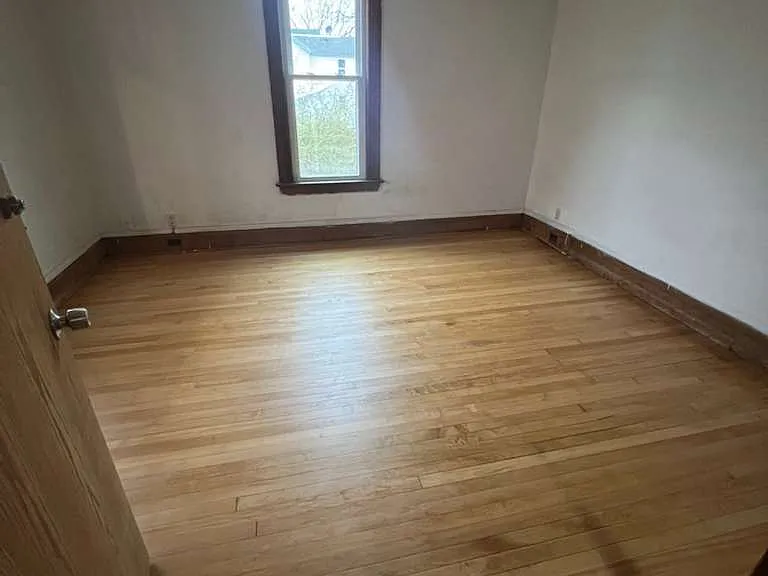 3003 Girard Ave N — Photo 2