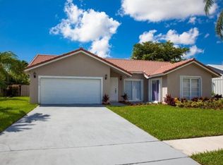 366 NW 35th Ln, Boca Raton, FL 33431