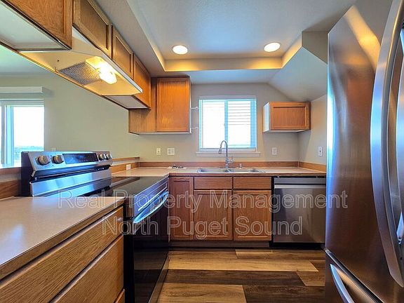 5th image of 16835 167th Ave SE
