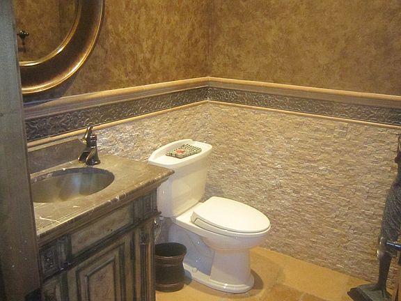 Guest Powder Room