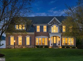 22475 Forest Manor Dr, Ashburn, VA