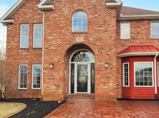 811 Elk Ln, Westville, IN 46391