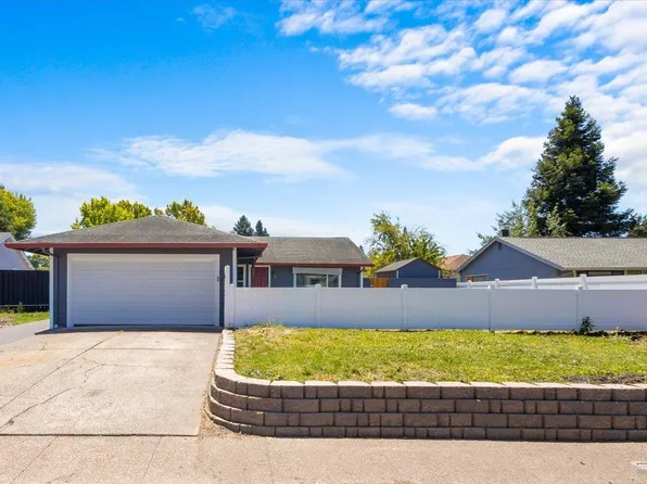 752 Lindsay Avenue, Rohnert Park, CA 94928