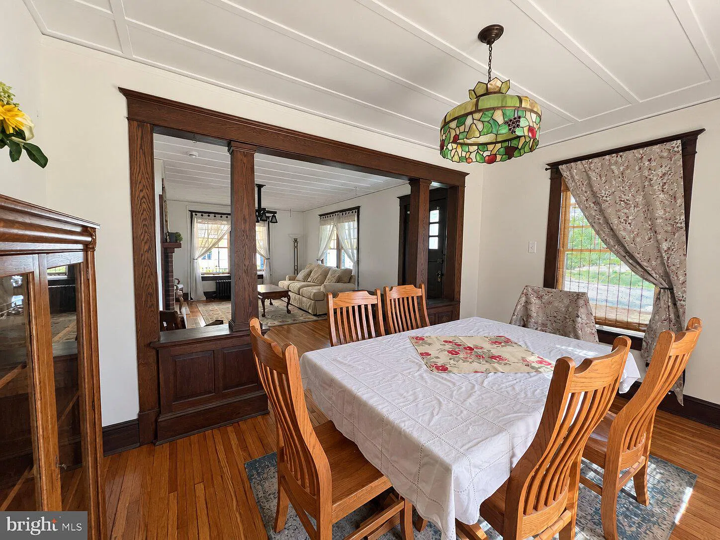 3 bed, 2.0 bath, 1479 sqft, $2,975 — Photo 4