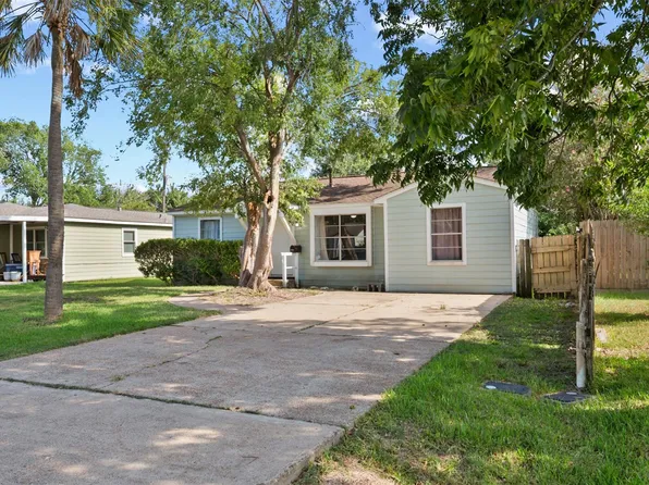 7406 Elbridge Ln, Deer Park, TX 77536