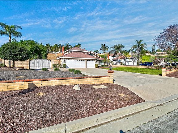 3rd image of 10849 Morning View Ct