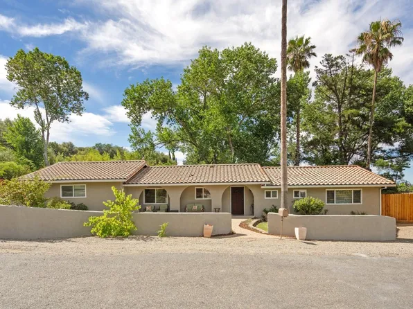 3430 Santos Ct, Cameron Park, CA 95682