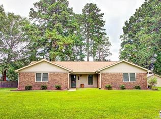 2508 Evangeline St, Hope, AR 71801