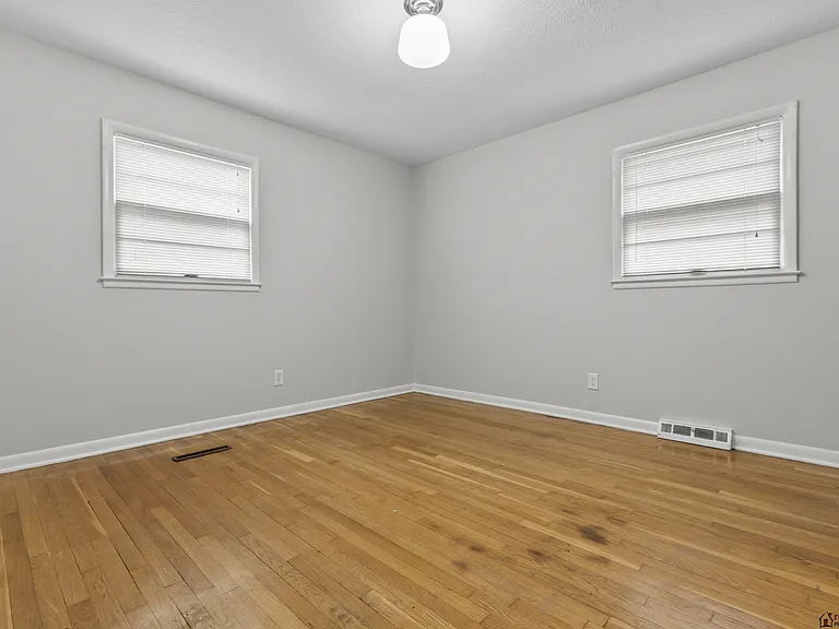 2124 Violet Rd — Photo 14