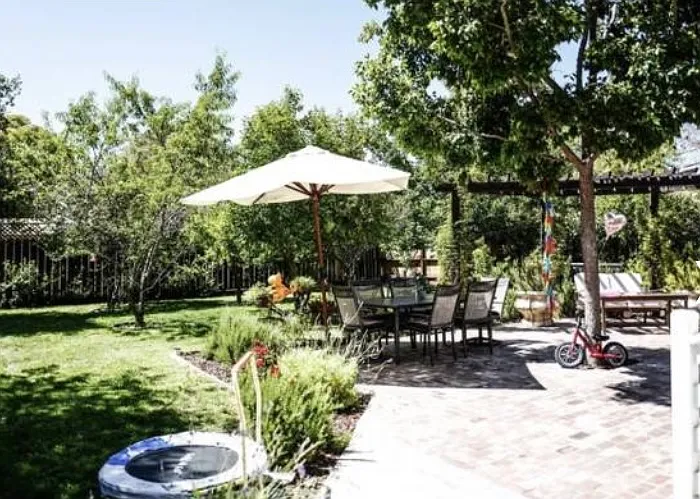 14241 Capri Dr — Photo 2