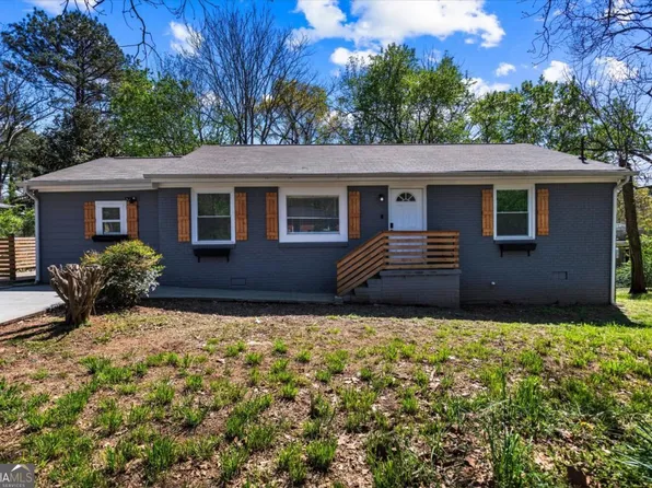1111 Valley View Rd SE, Atlanta, GA 30315