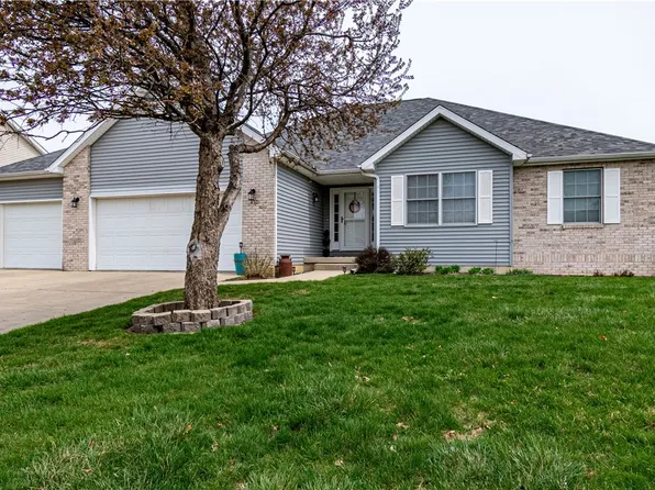 450 Phillip Cir, Forsyth, IL 62535