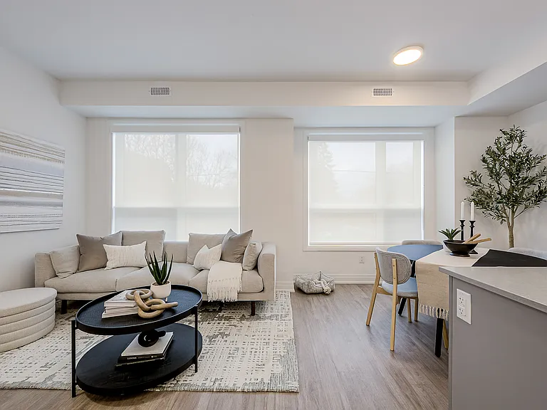 15 Brenthall Ave — Photo 4