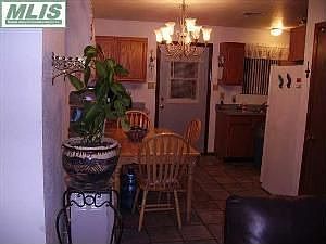 4th image of 1620 Elder St