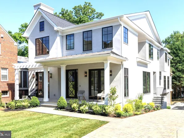 3419 Cummings Ln, Chevy Chase, MD 20815