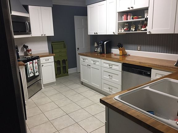 5th image of 3535 Kenwood Ave