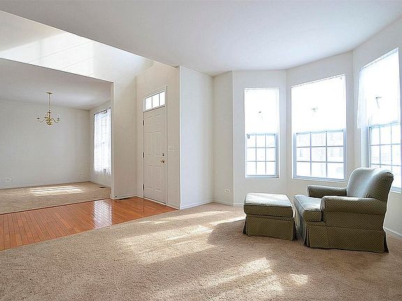 5th image of 394 Horizon Ln