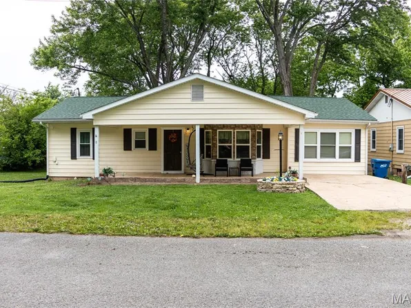 901 S Oak St, Salem, MO 65560