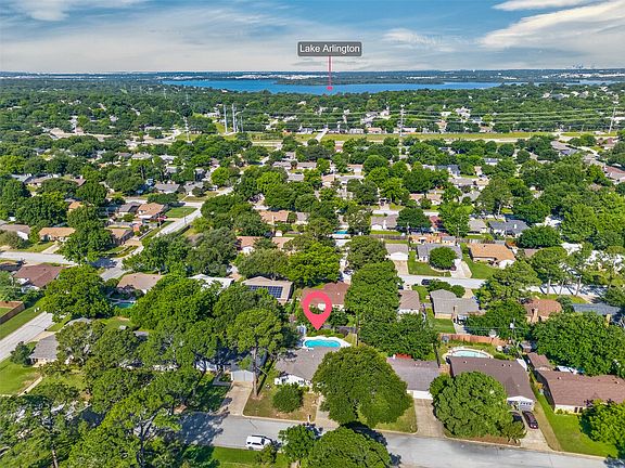 3rd image of 2510 Mintwood Pl