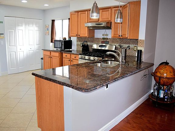 5th image of 1268 Cypress Bend Cir