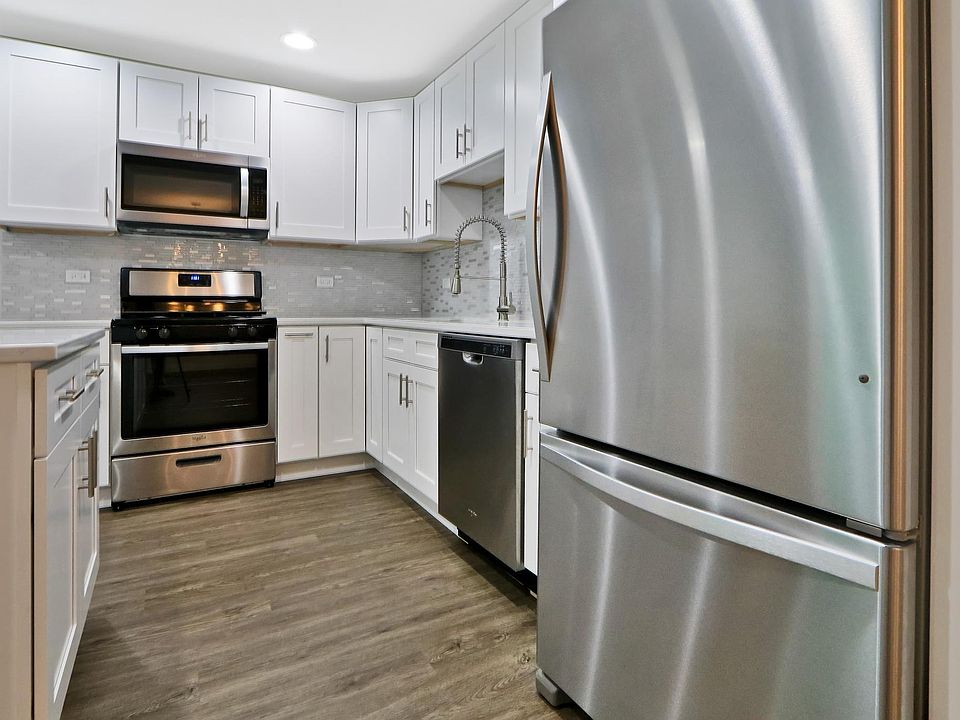 1st image of 4052 N Lavergne Ave #1F