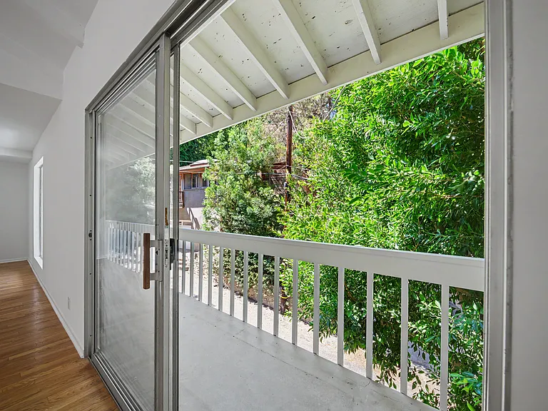 10424 Oletha Ln — Photo 21