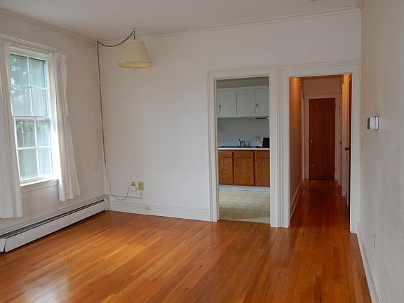 5th image of 92 S Main St #3